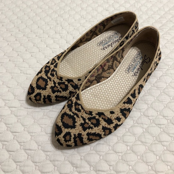 skechers cleo leopard